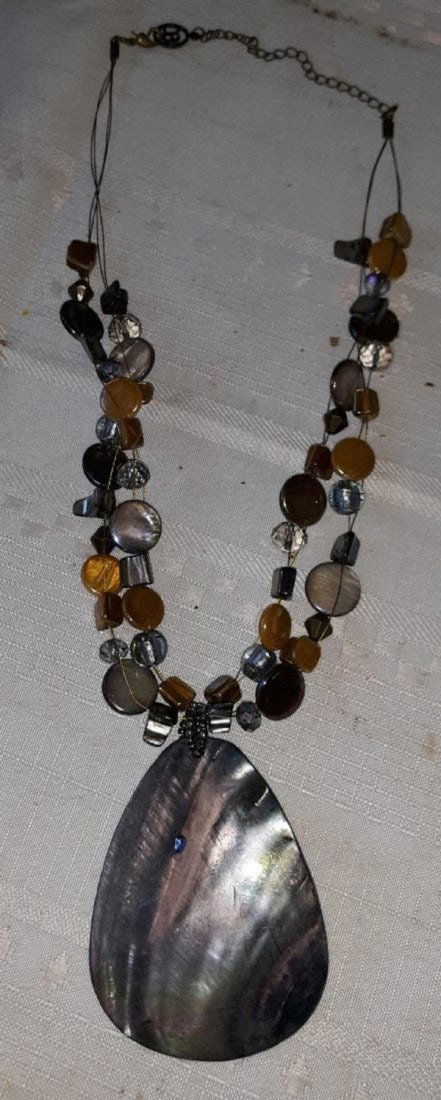 Necklace Abalone 20" Designer Signed: necklace abalone and other stones 20" long 17" clasp spring is weak but useable see pics