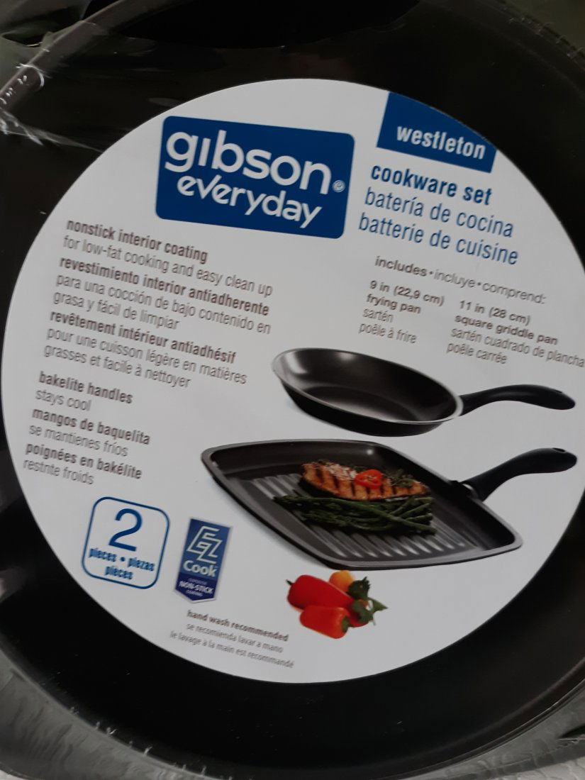 skillet & Pan new in the package! (1 of 3)