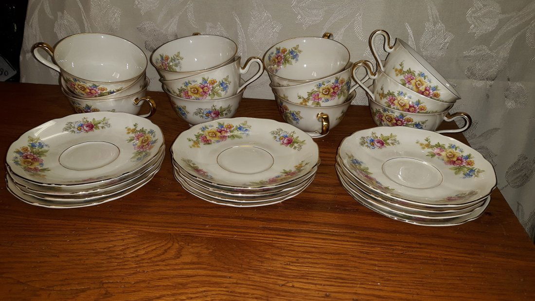 Tirschenreuth Germany Springtime 12 teacups/ 12 saucers (1 of 4)