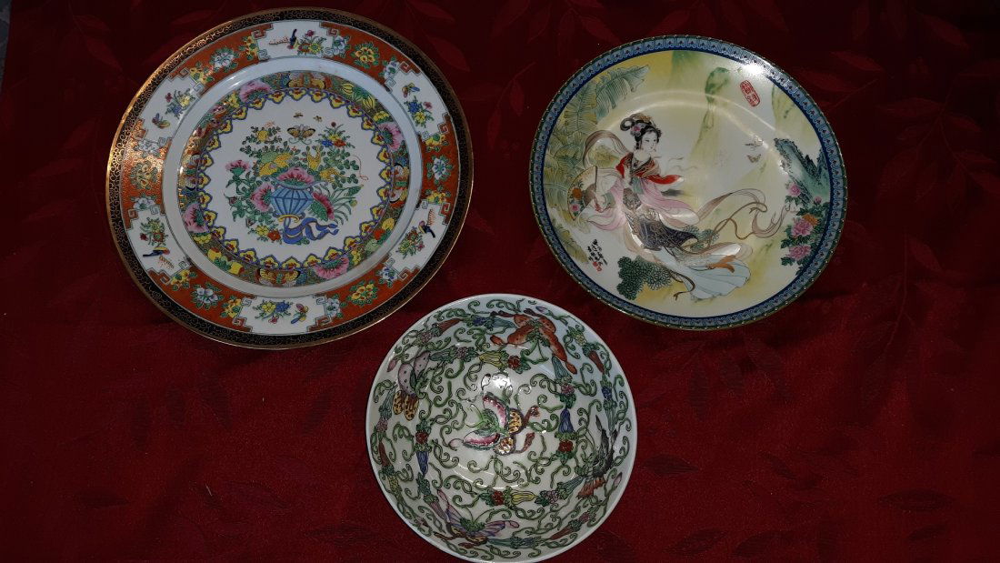 estate lot Oriental Asian Plates 3pcs (1 of 4)