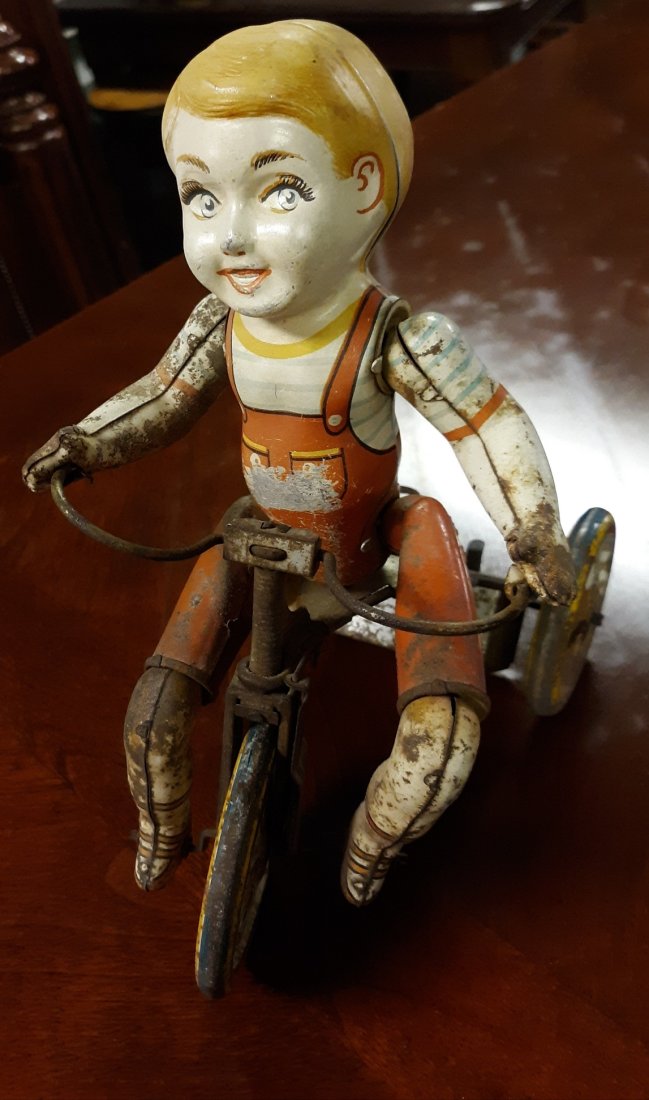vtg tin lithograph toy Kiddy cyclist wind up tricycle (1 of 6)