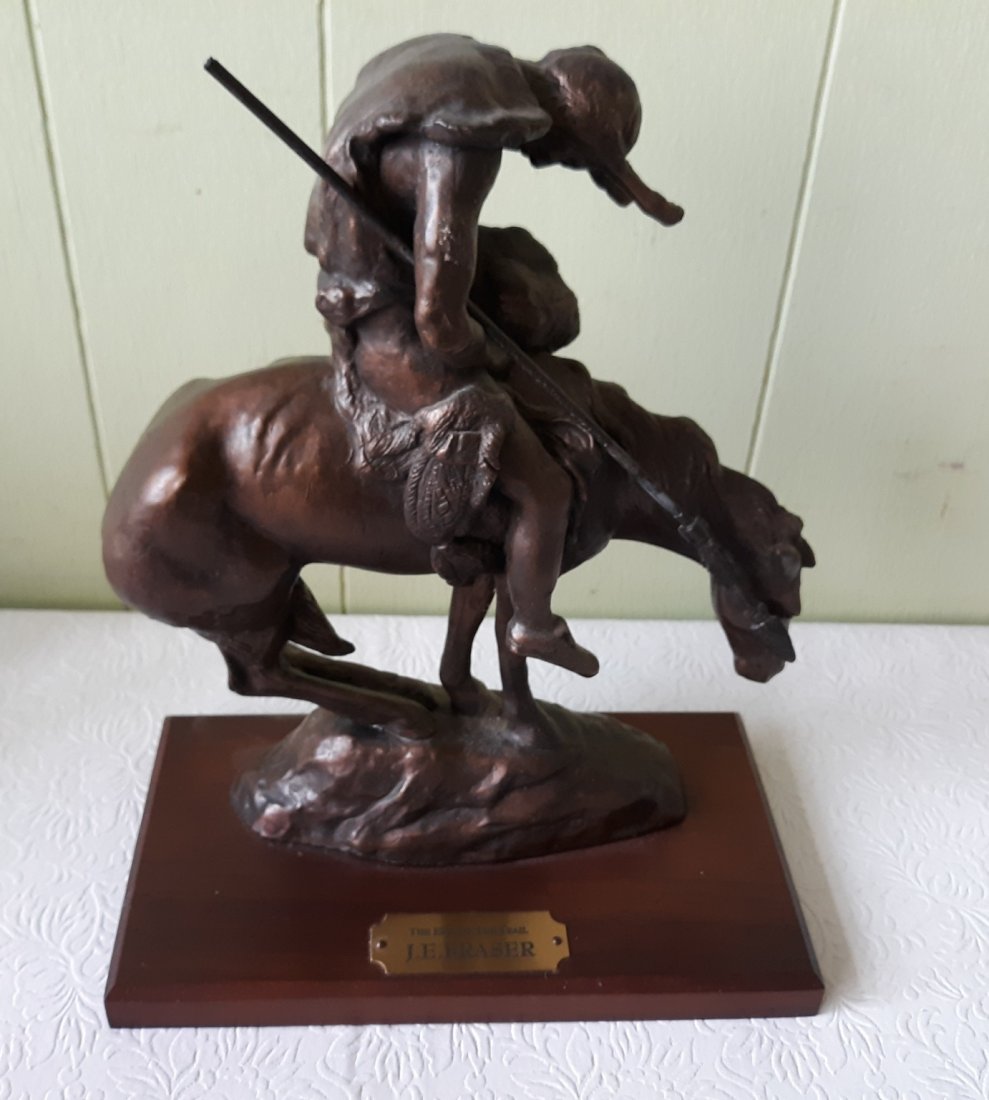 Remington Style Bronze J.E. Fraser End of the Trail  statue (1 of 4)