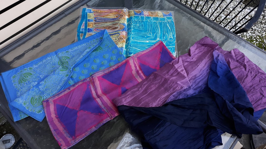 Scarfs lot of 4 Eileen Fisher plus ++: Scarfs lot of 4 Eileen Fisher plus ++ they are just beautiful look at the colors, one is new in the package never opened. eileen fisher on one the others i do not know all four for one bid! see pics