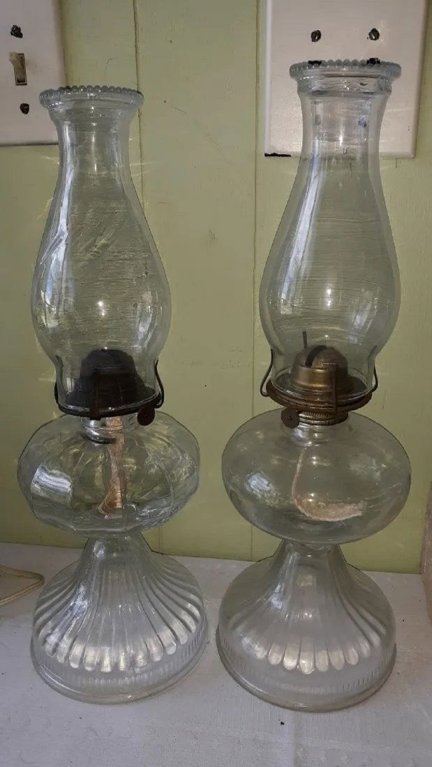 antique oil lamps w/chimney lot of 2 (1 of 3)