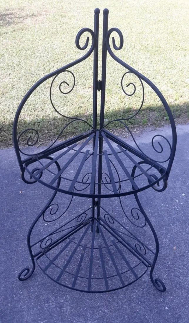 vtg Corner Metal 2 shelf Patio 36" Tall decorative (1 of 2)