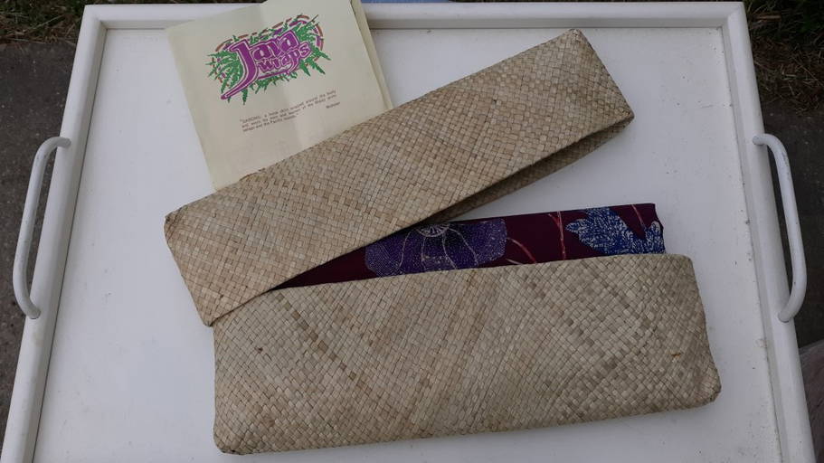 java wrap from virgin island vintage (#3762) on Apr 24, 2022 | A Kleins ...