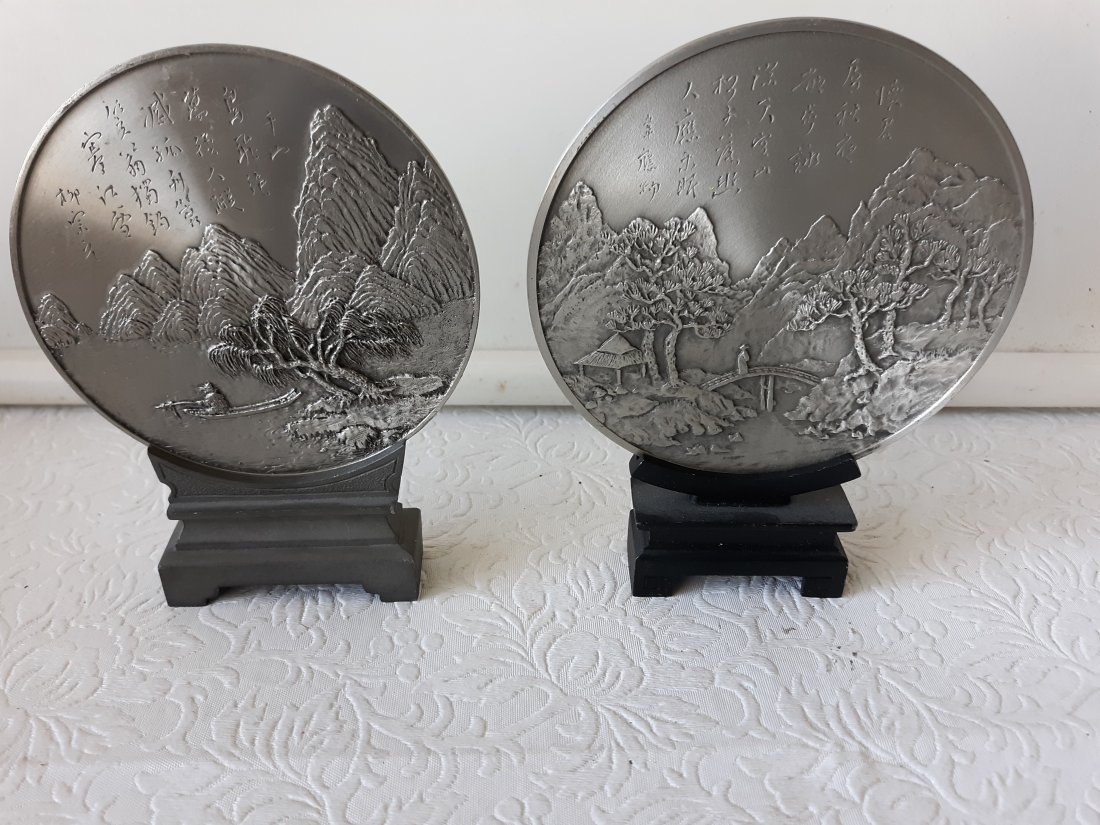 Pewter Calligraphy Royal selangor wealth discs lot of 2 (1 of 4)