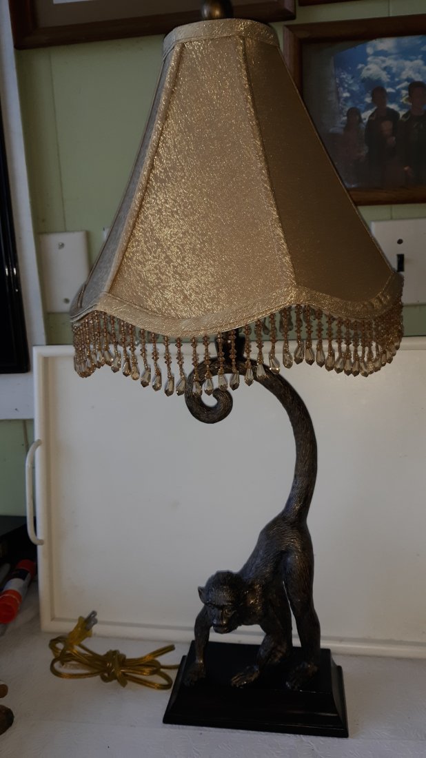 WANDERING MONKEY LAMP w/beaded shade: WANDERING bronzed color MONKEY LAMP with beadle lamp shade 29 1/2" from bottom to p of finial in very good used condition see pics