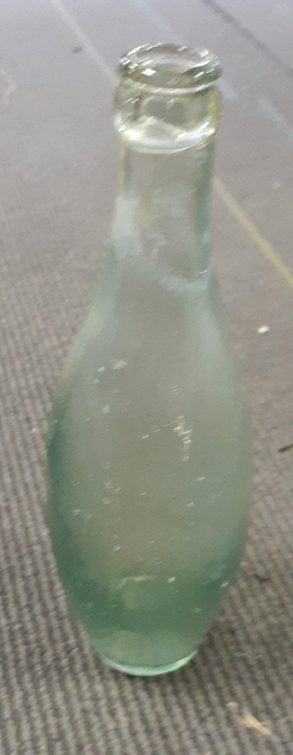 Bottle Yorkshire England Torpedo KBLT 1870'S: nice early yorkshire england torpedo bottle applied top 8 3/4" tall 2 3/4" widest point see pics