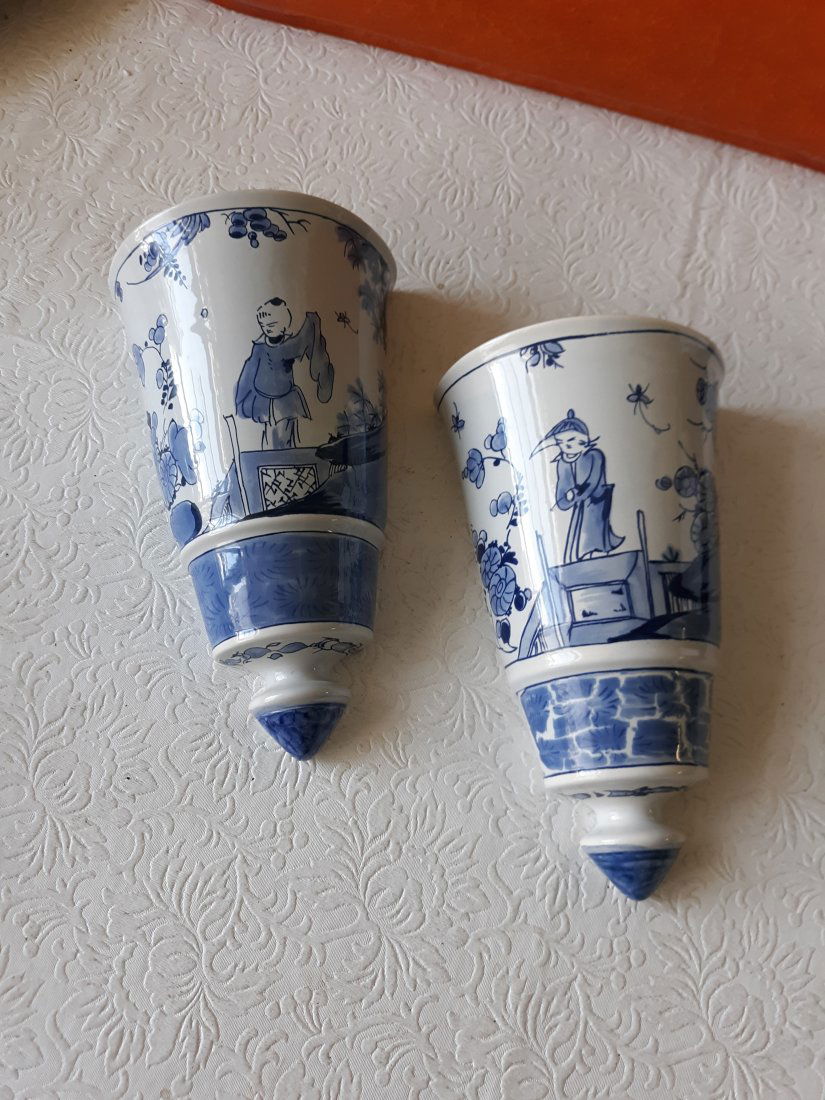 delft blue  & white pair porcelain wall pockets Asian design (1 of 3)