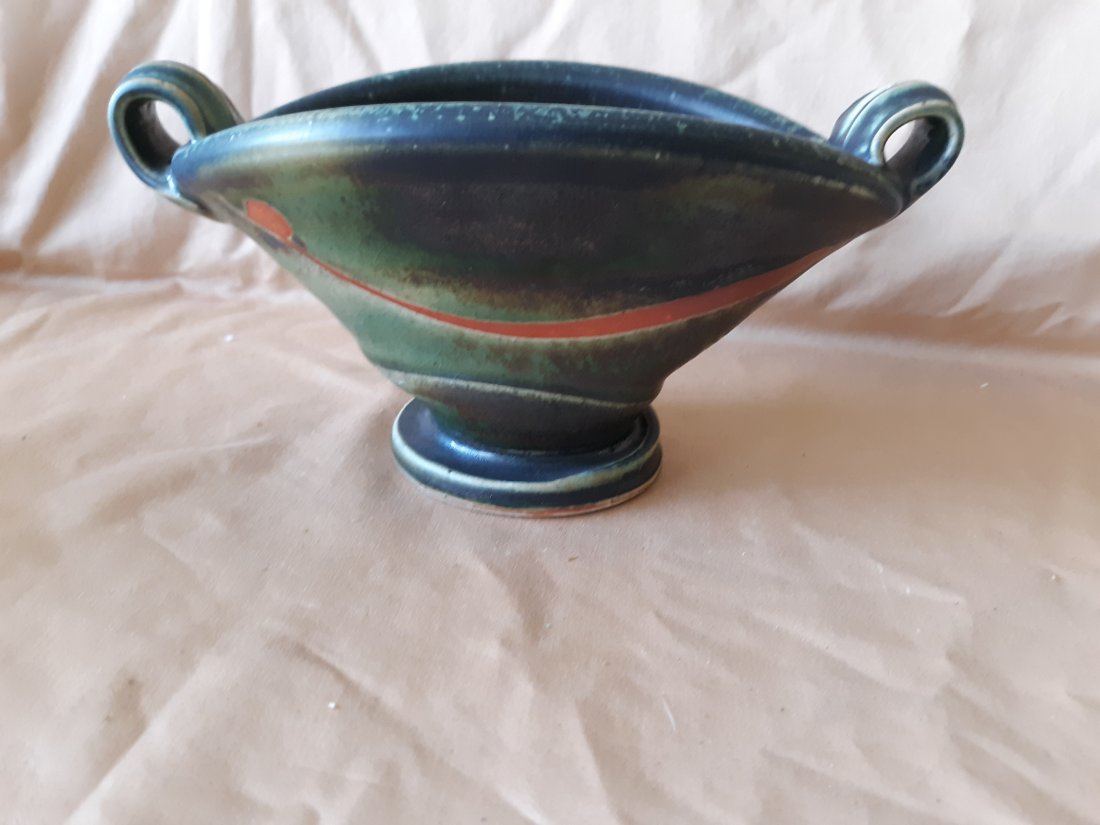 nick joerling pottery vessel museum quality: WOW this is one gorgeous piece apx 4" tall and 8" long great color and form no damage noted see pics his works are exhibited in many museums including Asheville, Islip NY, Lancaster, San Angelo and mo