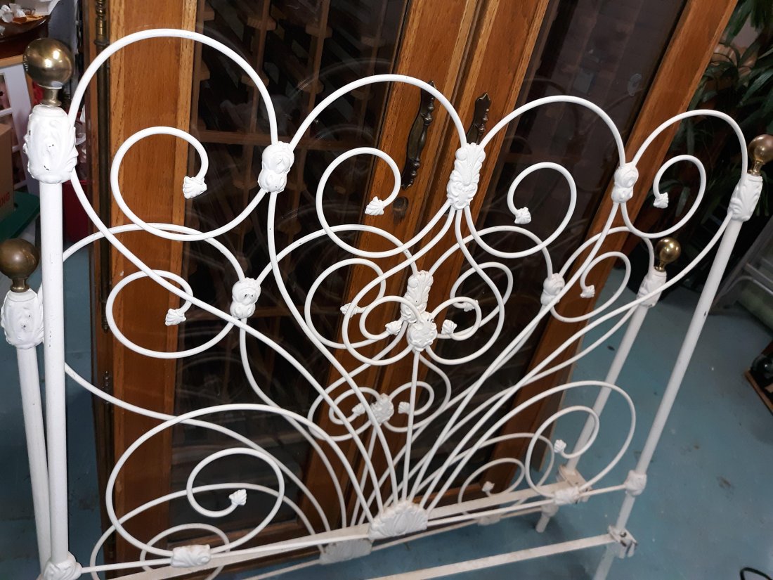 Cast Iron White & Brass Bed W/Rails antique (1 of 4)
