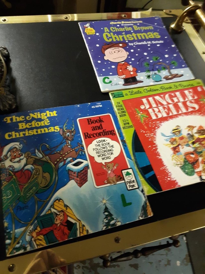 1970'S Little Golden Book & Record Christmas& Linus Lot Of 3 (1 of 3)