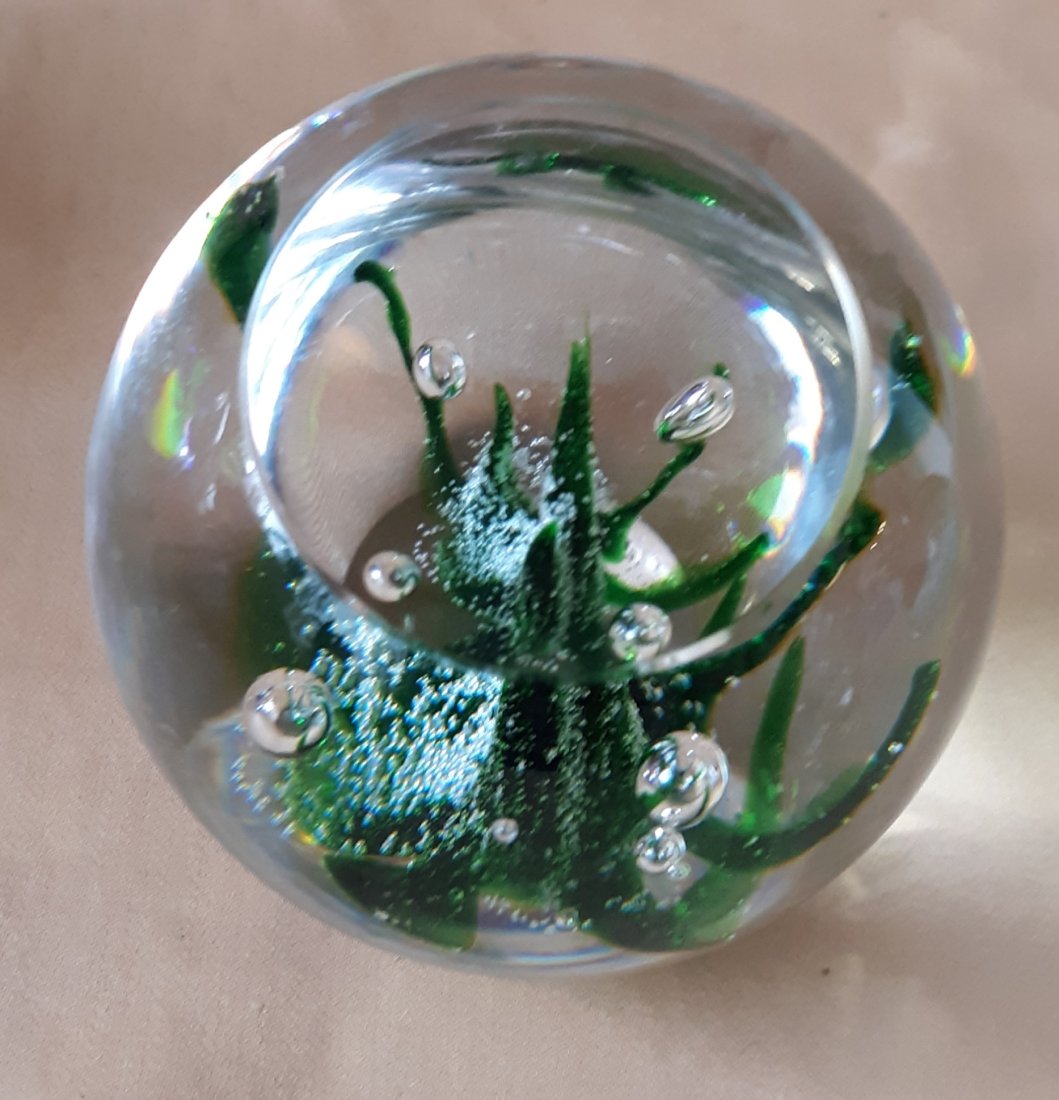 Vicki lindstrand kosta seagrass paperweight (1 of 3)