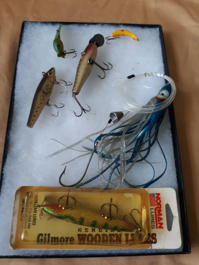 antique fishing lures lot gilmore wood, CCB & Co (1 of 2)