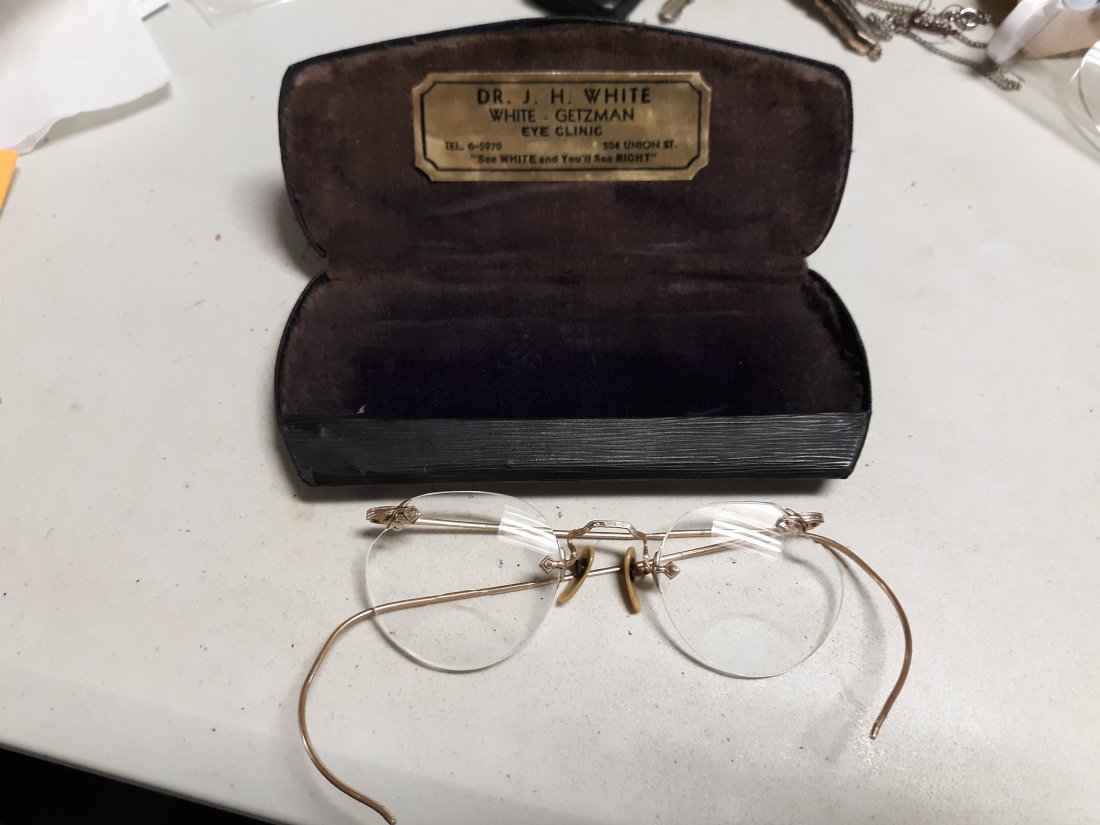 12K gold eyeglasses spectacles antique nice!: great detail on the frame 1/10th 12 k gf very good condition frame see pics