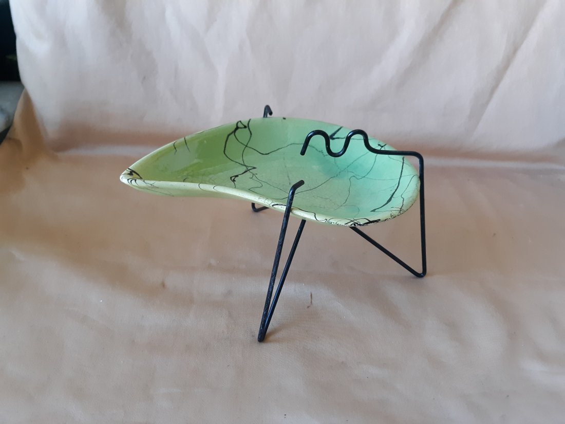 mid century sea foam green pottery ashtray w/stand (1 of 3)