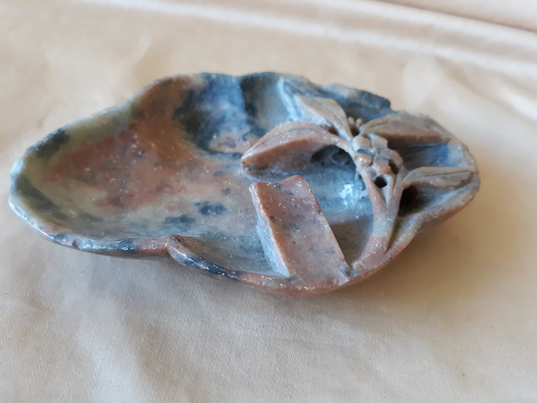 antique chinese carved soapstone brush washer dish: great deep energy colors in this one 5 1/8" x 3 1/4" see pics for condition