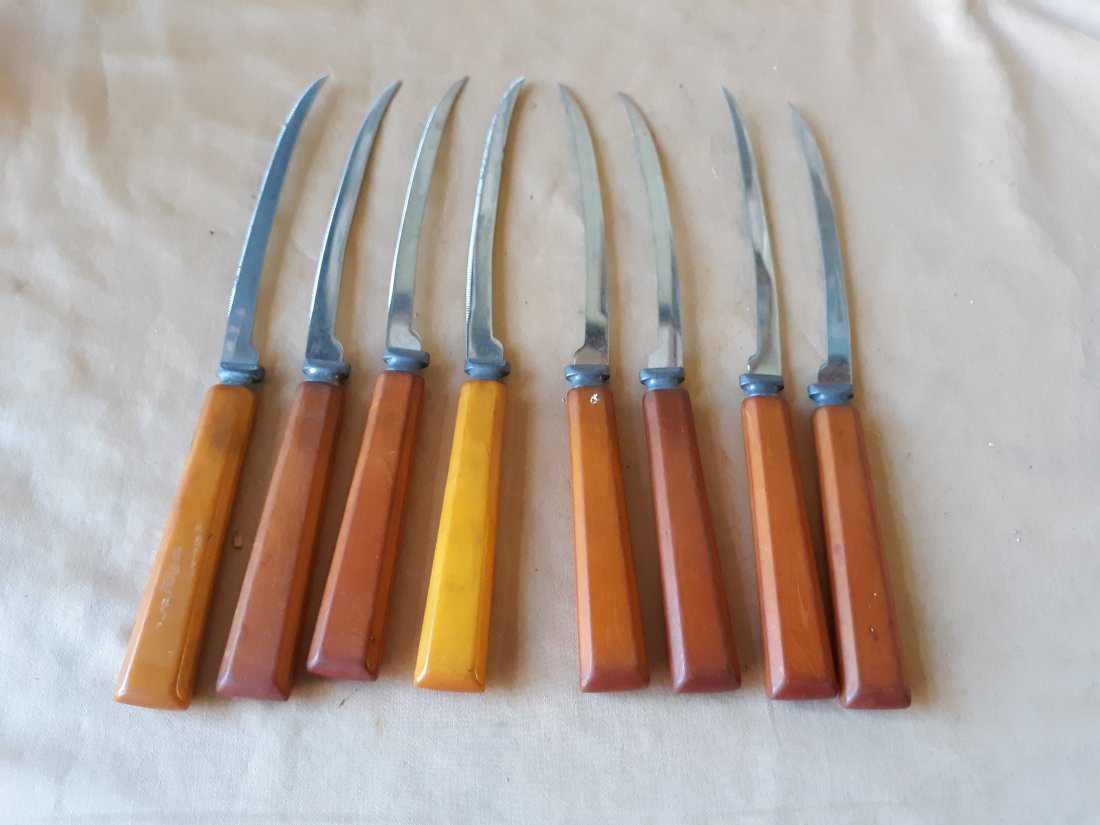 Bakelite 40's Boning Filet Knives Henry's lot of 8: 1940's era made by henry's 9" long bakelite handles all 8 for one bid don't miss out on these see pics