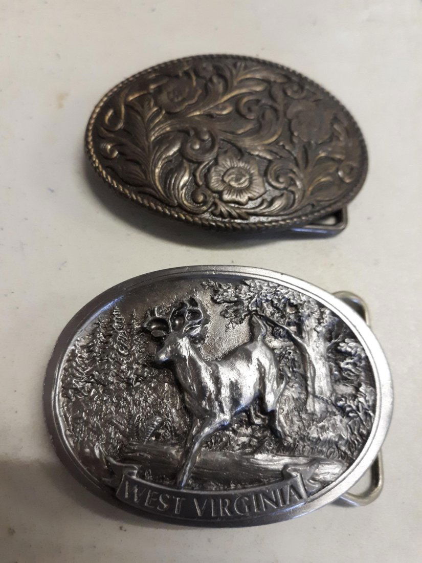 Belt Buckles Lot Of 2 Pewter, deer ++ (1 of 2)