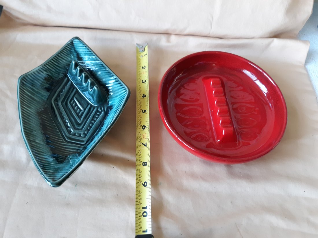 mid century pottery ashtray pair royal haeger too! (1 of 2)