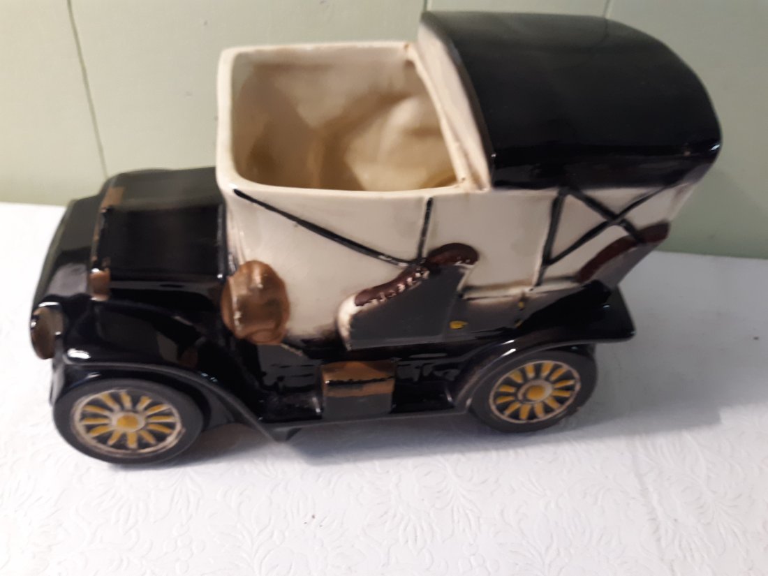 Mc coy pottery cookie jar model T 1960's NIce!: made in the 60's seepics great for the car guy or decoration