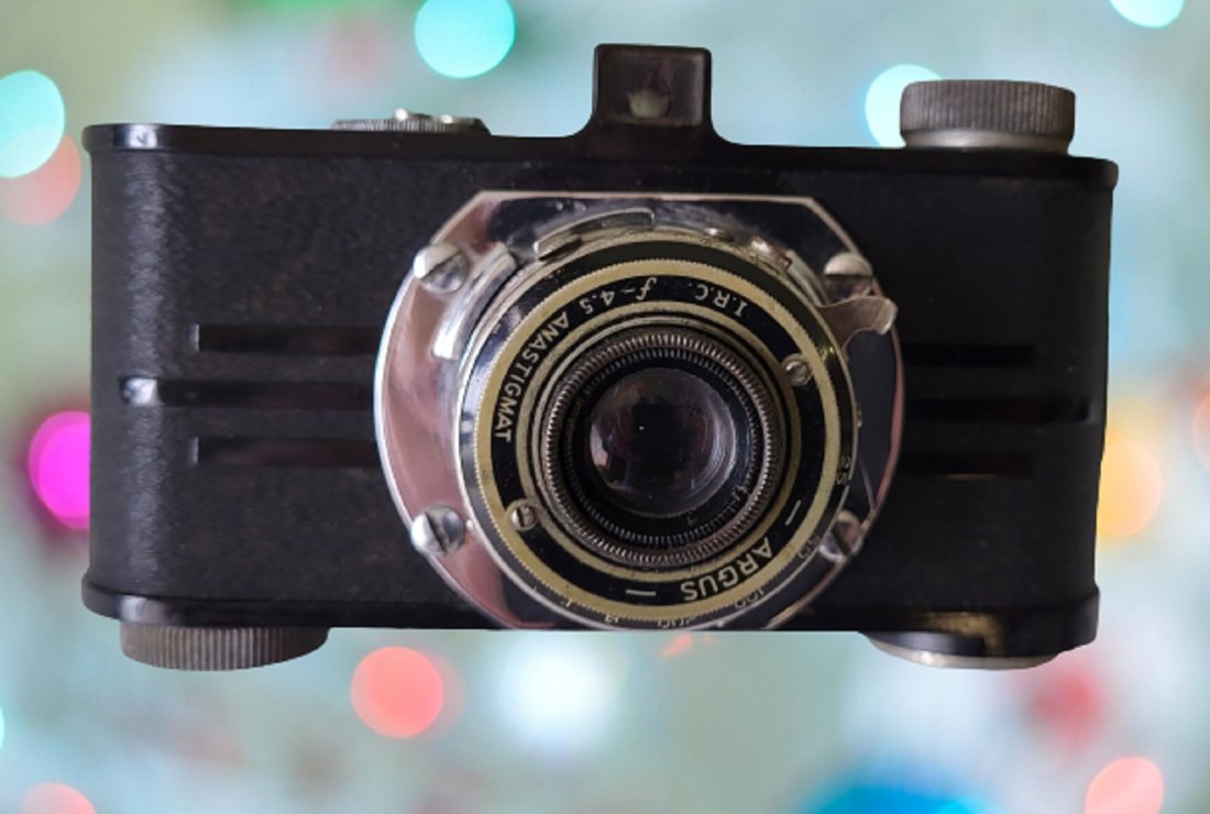vtg argus camera anastigmat w/case (1 of 3)