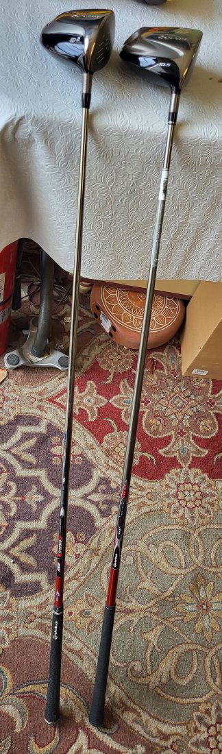 pair of taylor made golf clubs drivers R510 & R5 (1 of 4)