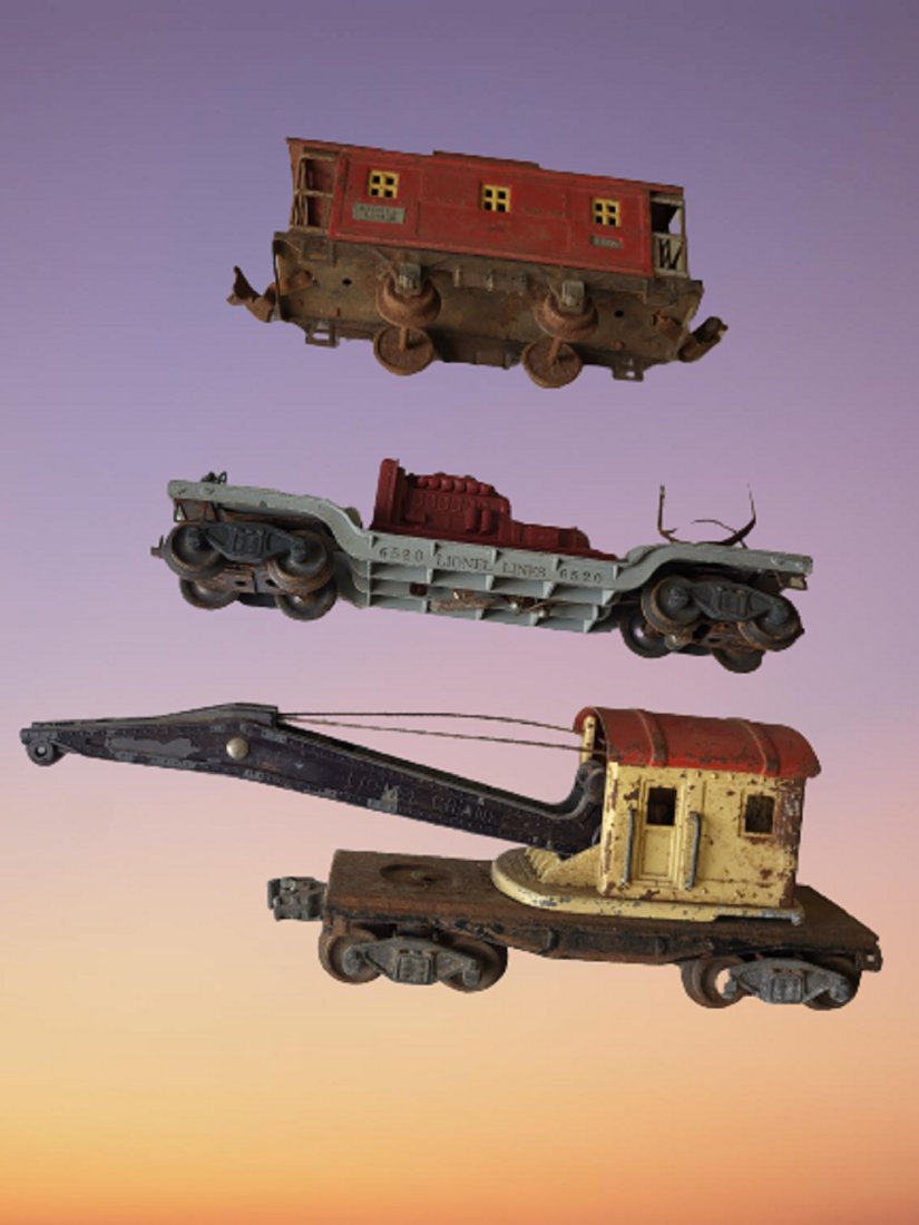 lot of 3 post war lionel o gauge toy trains (1 of 3)