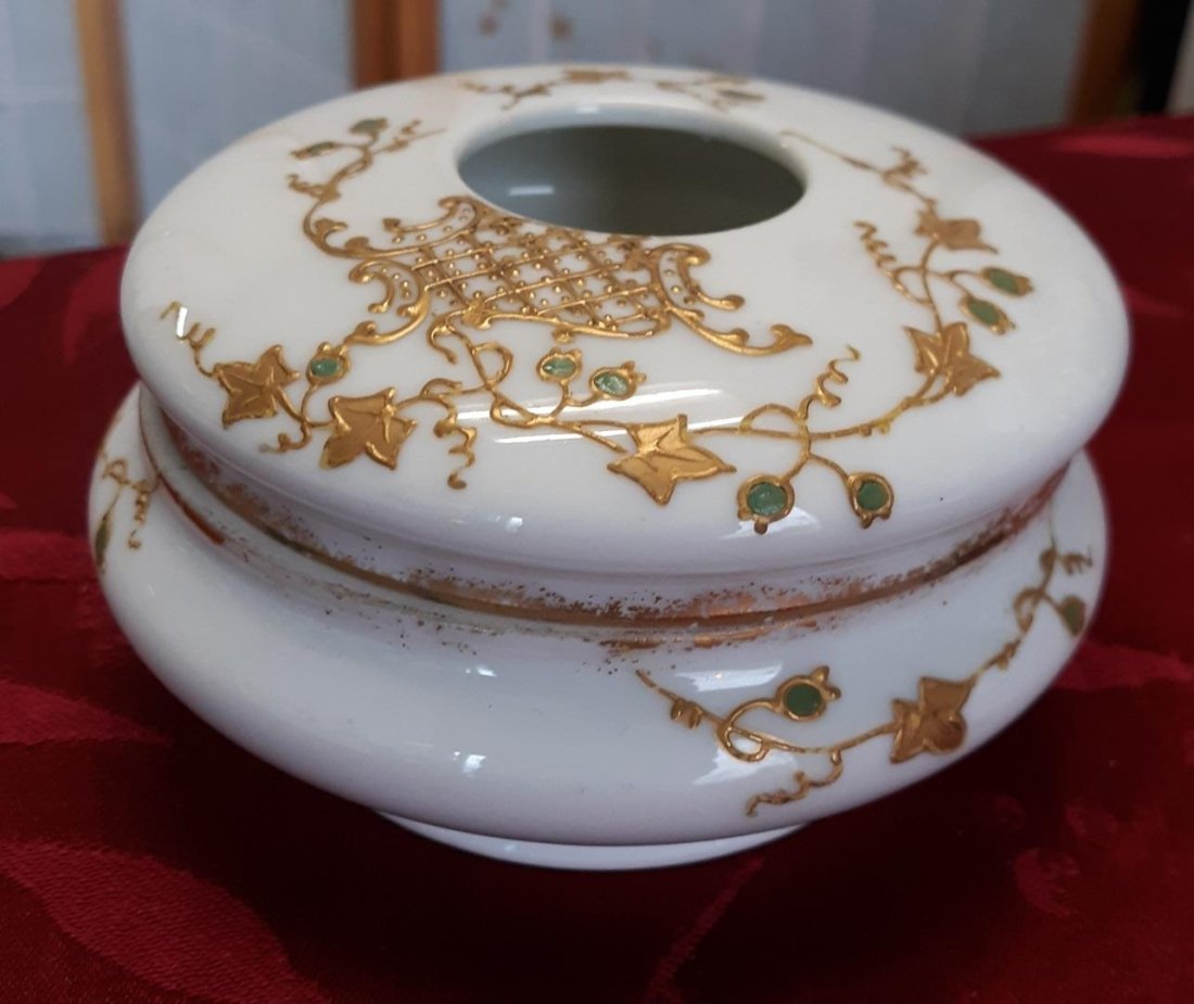 Antique Limoge Hair Receiver Rare Pattern: rare pattern hair receiver 5" wide a few teeny flea bites on matching surfaces see pics
