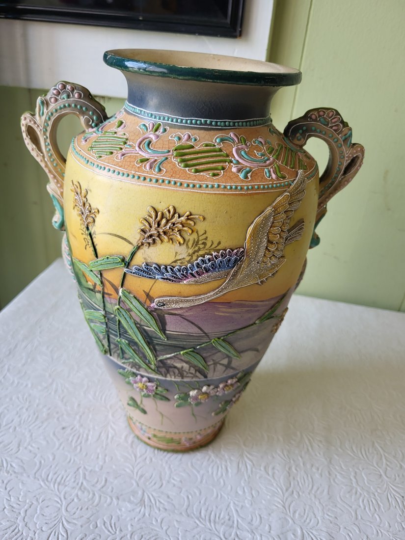 antique japanese moriage vase bird motif (1 of 4)