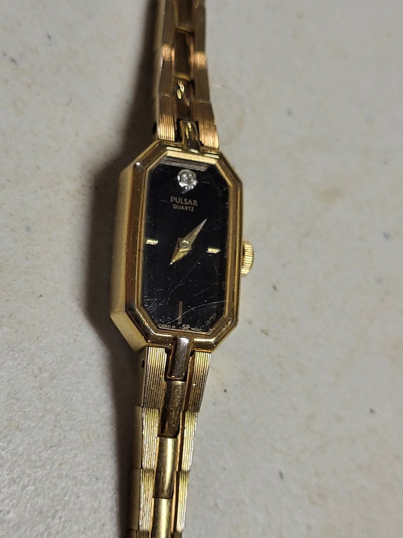 vtg pulsar quartz diamond ladies watch gorgeous! (1 of 5)