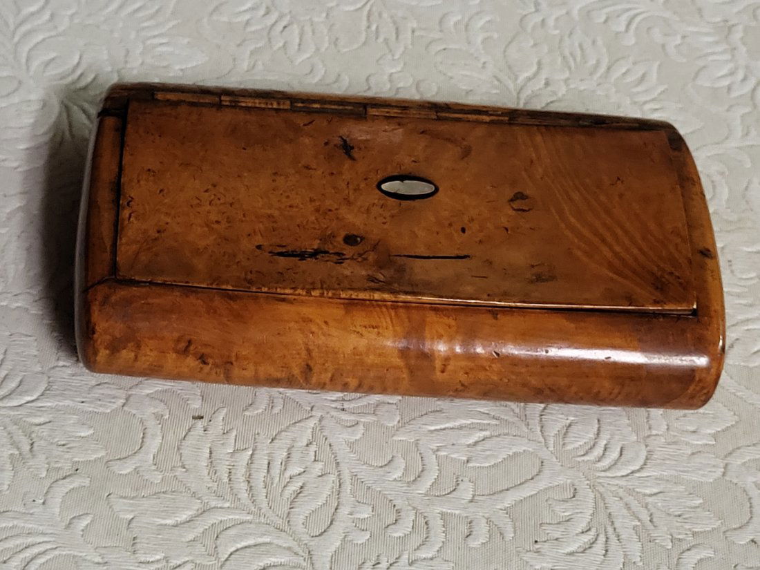Georgian Scottish snuff box burr wood circa 1880's (1 of 5)