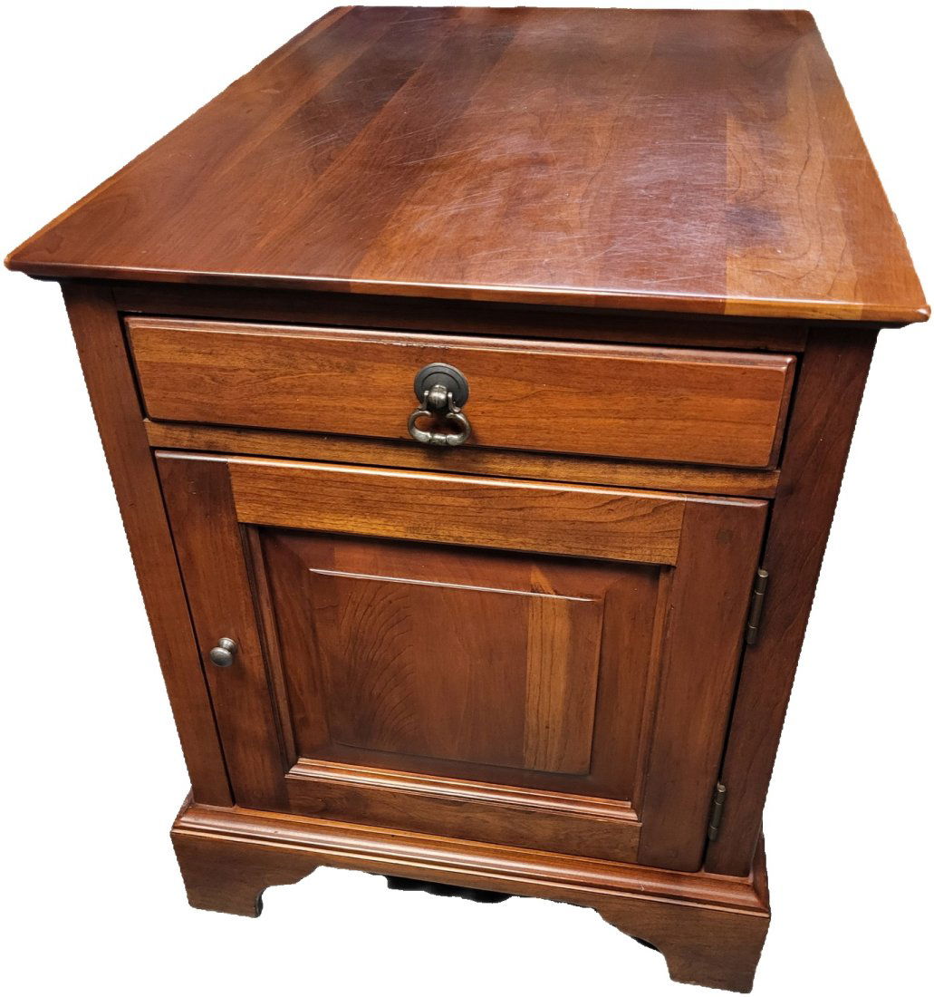 Bob Timberlake for lexington cherry side cabinet end table (1 of 4)