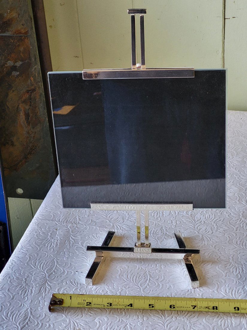 art deco towel silver picture easel laslo seiden: put your favorite photo in it, in very good pre owned condition see pics 13 1/4" tall x 8" wide