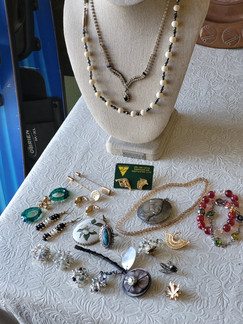 estate jewelry lot rings necklaces bracelets 24K sterling aurora borealis too 27 pcs (1 of 5)