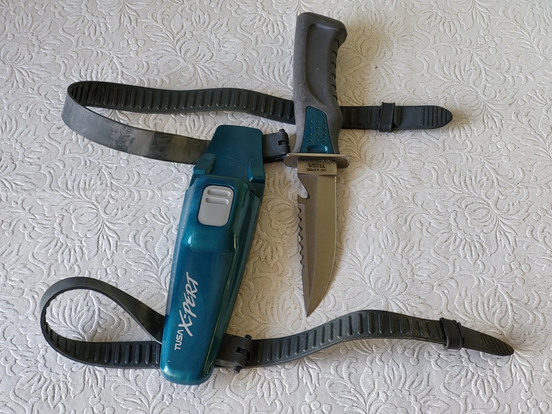 stainless steel scuba dive knife tusa x-pert: 9" knife length 4 1/4" blade blade is excellent! see pics only freshwater use see pics