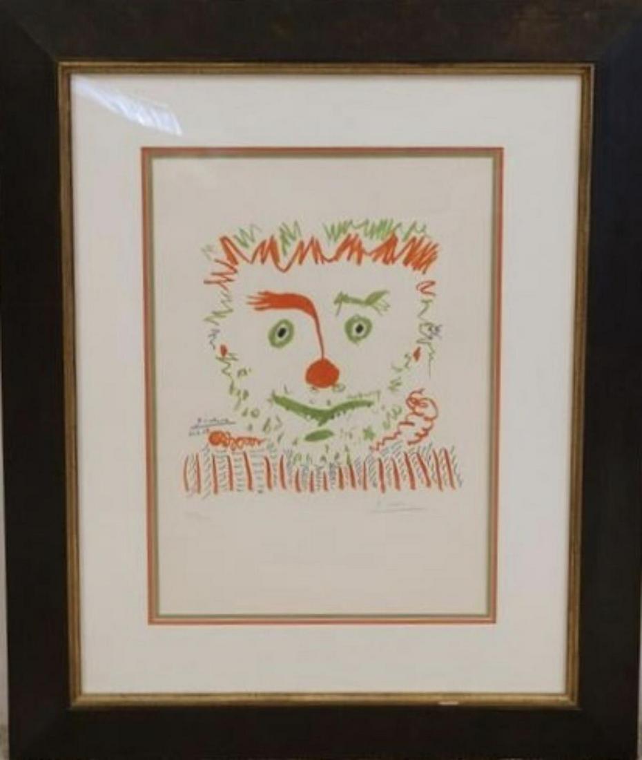PABLO PICASSO LITHOGRAPH "LE CLOWN": PABLO PICASSO LITHOGRAPH *LE CLOWN* NUMBER /300 PENCIL SIGNED 1968 PUBLISHED YAMET ARTS INC. PRINT MOURLOT OVERALL DIMENSIONS INCLUDING FRAME 29 1/2 IN X 35 1/2 IN. VISIBLE IMAGE IS APPROX 15 IN X 21 