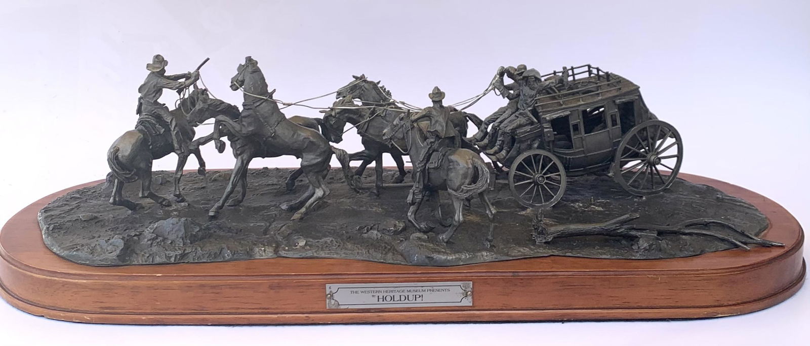 WESTERN HERITAGE MUSEUM Pewter Diorama "HOLD UP" (1 of 4)
