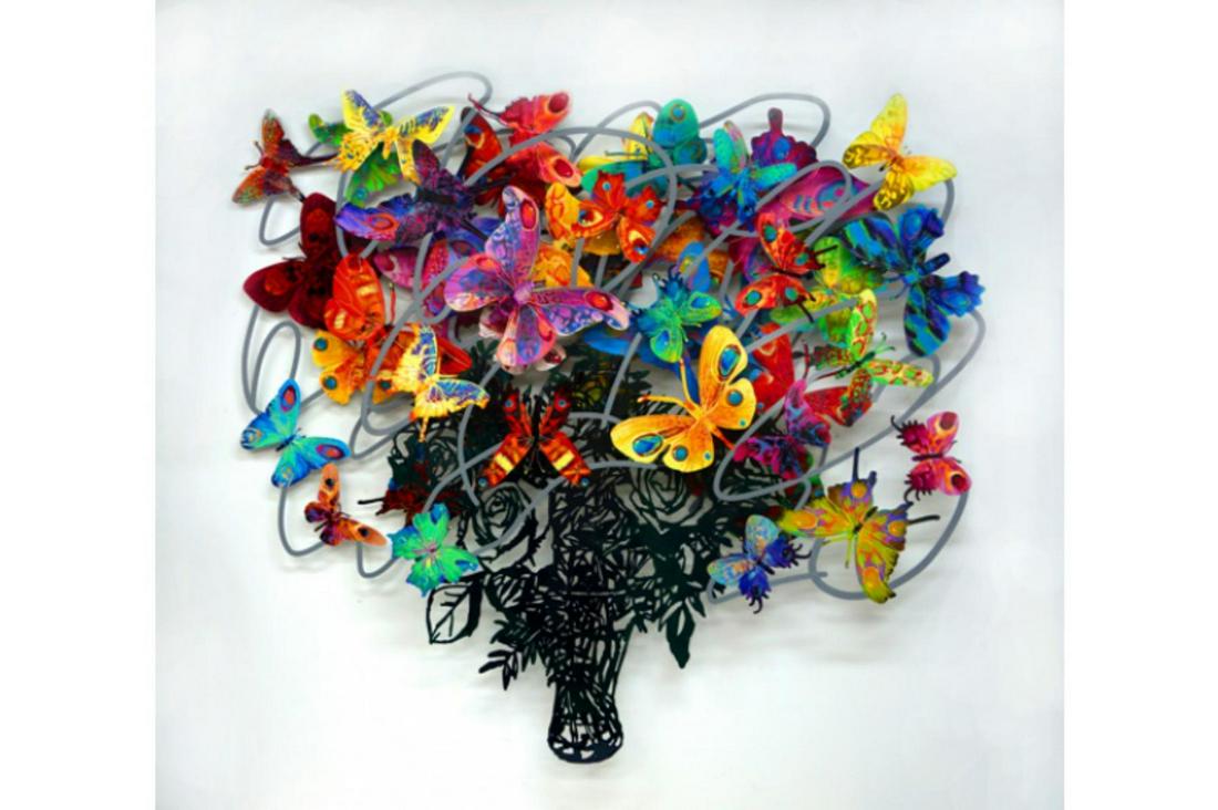 David Gerstein Hand Painted on 3 Layers of Aluminium: Artist: David Gerstein. Medium: Hand Painted on 3 Layers of Aluminium. Title: Synergy. Signature: Hand Signed and numbered /150. Size: W:160 x H:146cm. Certificate of authenticity: Is included. Refere