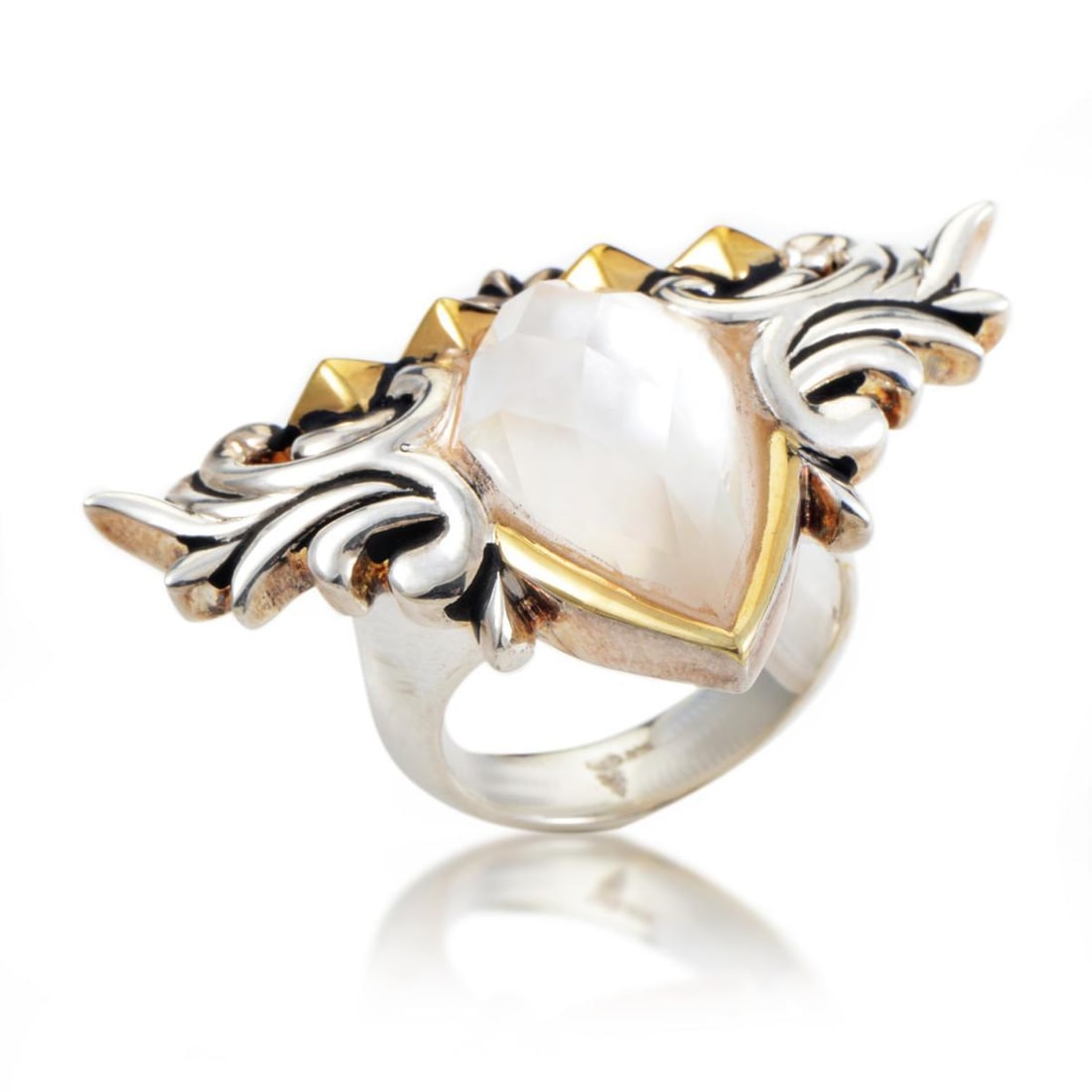 STEPHEN WEBSTER SUPERSTUD BAROQUE STERLING SILVER MOTHER OF PEARL & QUARTZ RING: Upon a brilliantly designed and expertly crafted body which is made of polished sterling silver and boasts an appealing ornate spirit, this stunningly incredible ring from Stephen Webster's brilliant