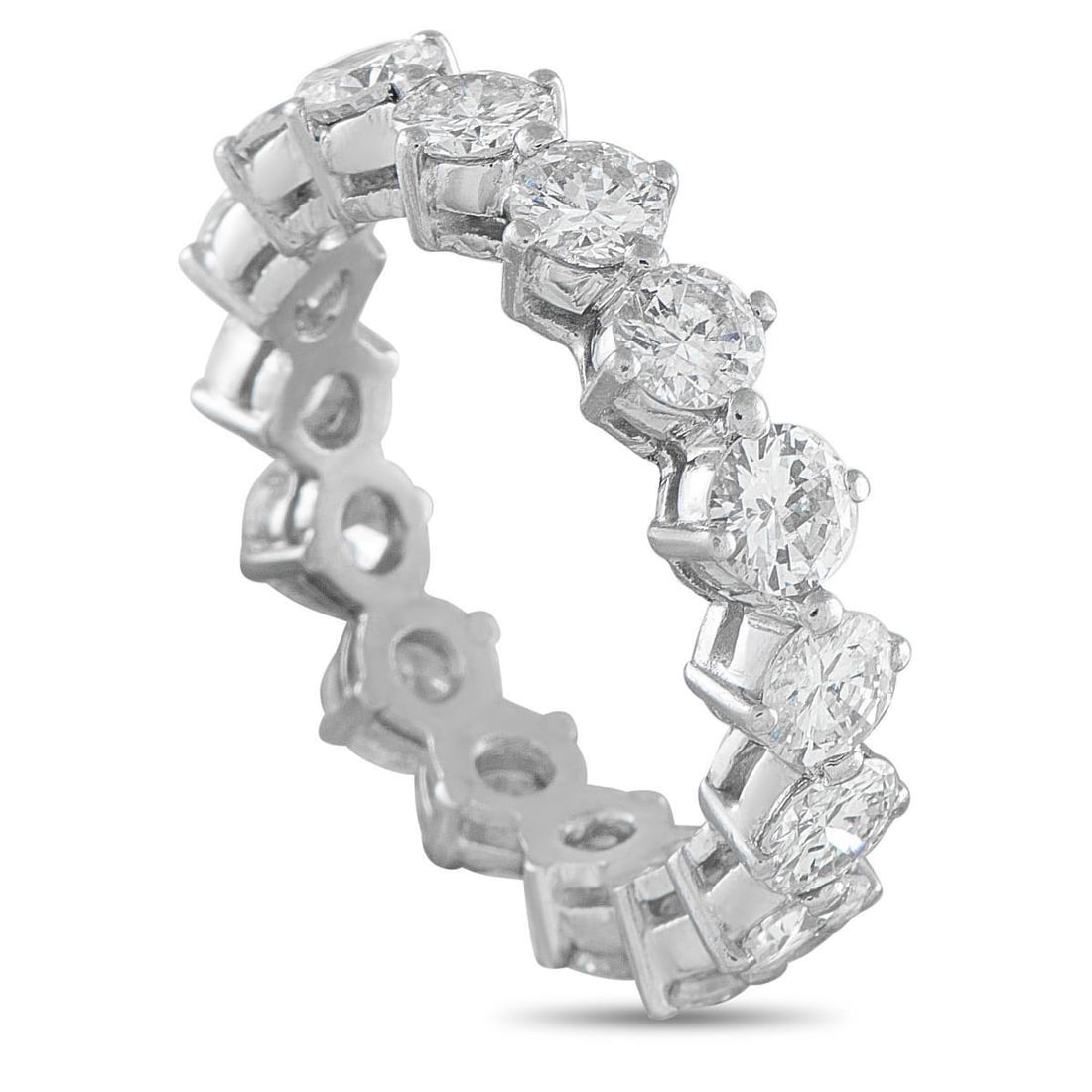 PLATINUM 3.07CT DIAMOND ETERNITY BAND RING: This dazzling eternity band ring is the ideal way to add a touch of sparkle to any ensemble. Despite its minimalist design, Diamond with a total weight of 3.07 carats ensure it always exudes timeless