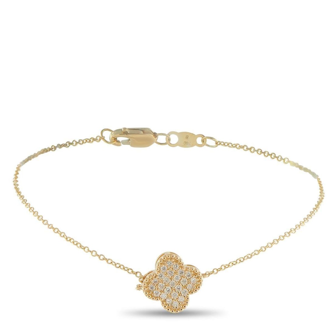 18K YELLOW GOLD 0.20CT DIAMOND BRACELET: This luxury bracelet is an instant classic. Crafted from 18K Yellow Gold, sparkling Diamonds totaling 0.20 carats cover the clover-shaped pendant at the center of the design. This delicate piece measu