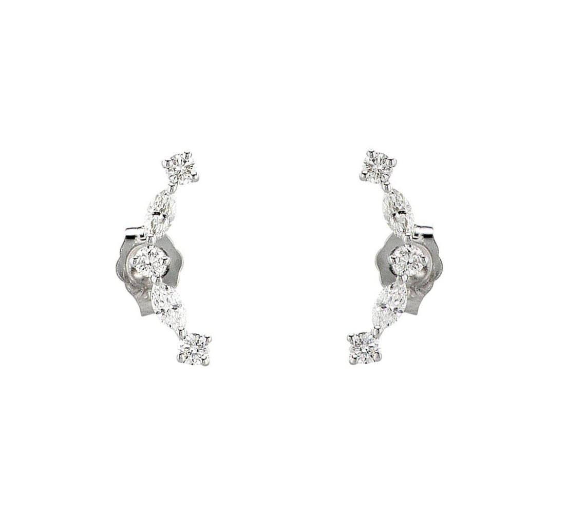 14kt White Gold 0.43ctw Diamond Earrings: Jewelry Description Description: One 14k white gold earrings, set with lab grown diamonds. Jewelry Weight: 0.8 Grs Total Diamonds Weight: 0.43 Cts Precious Metal: 14kt White Gold Certificate Number: D