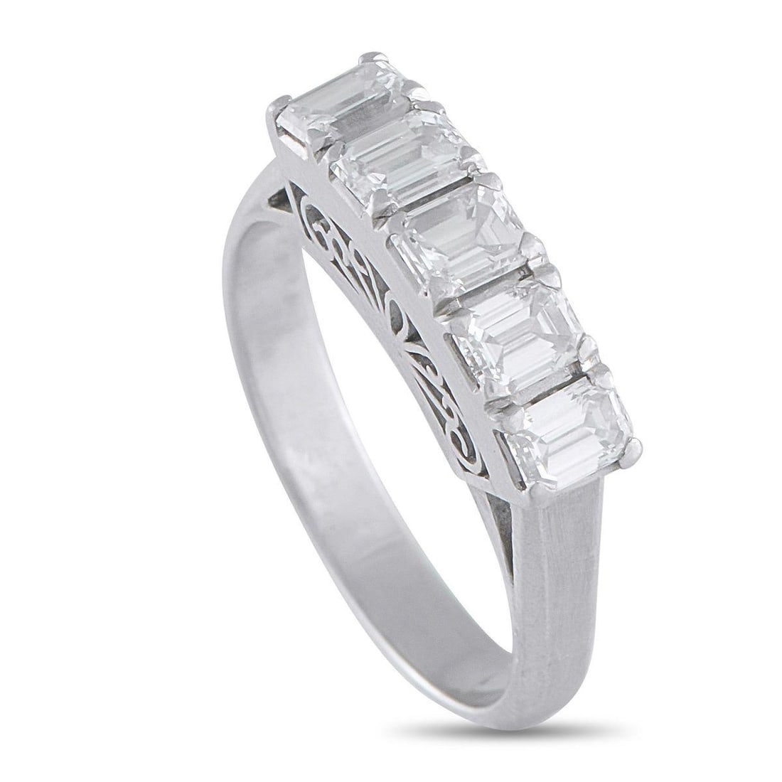 PLATINUM 1.01CT DIAMOND RING: This understated ring is ideal for everyday wear - no matter if its worn alone or stacked with other rings. At the top of the design, a series of Diamonds totaling 1.01 carats allow it to shine bright