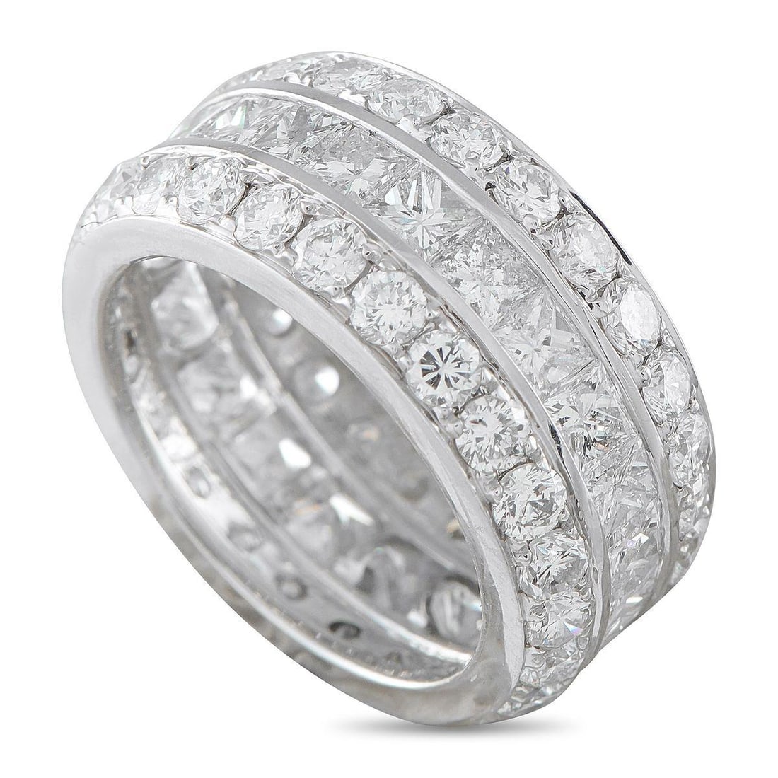 PLATINUM 6.75CT DIAMOND RING: Diamonds with a total weight of 6.75 carats make this luxury ring a radiant piece that will continually impress. Simple yet statement-making, the Platinum setting makes it even more elegant. A 12mm wi