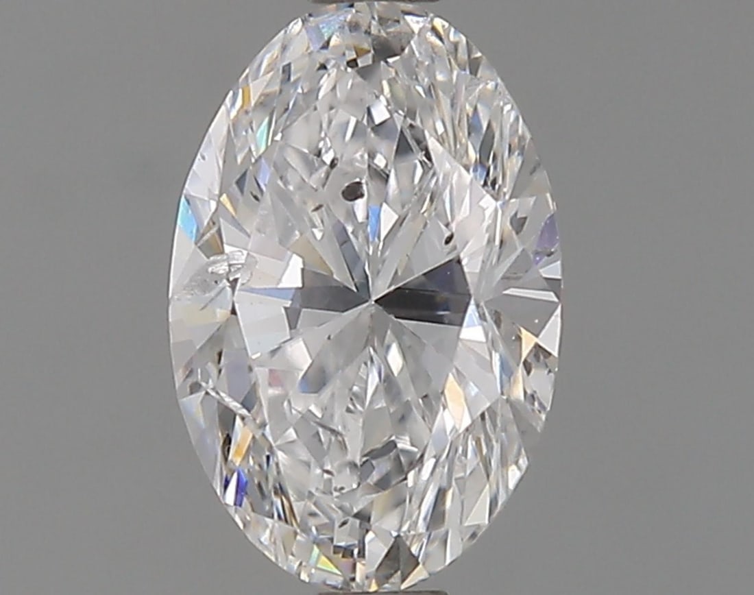 Natural 1.16 ct, Color F/SI2 IGI Graded Diamond: Lab/Natural Diamond: Natural Carat Weight: 1.16 Color Grade: F Clarity Grade: SI2 Model: Oval Brilliant Fluorescence: None Polish: Very Good Symmetry: Very Good Size: 8.46 x 5.65 x 3.77 Certificate Nu