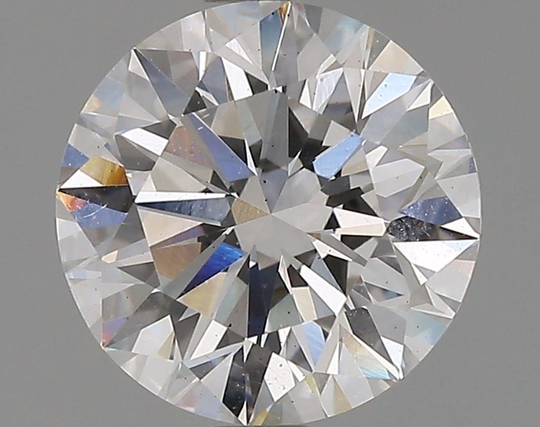 Lab Grown 2.02 ct, Color F/VS2 IGI Graded Diamond: Lab/Natural Diamond: Lab Carat Weight: 2.02 Color Grade: F Clarity Grade: VS2 Model: Round Brilliant Polish: Excellent Symmetry: Excellent Cut Grade: Excellent Size: 8.26 - 8.29 X 4.86 Certificate Num