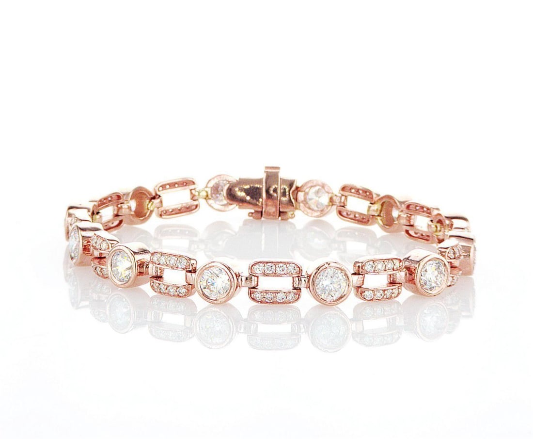 14kt Rose Gold 4.67ctw Diamond Bracelet: Jewelry Description Description: One 14k rose gold bracelet, set with natural diamonds. Jewelry Weight: 16.15 Grs Total Diamonds Weight: 4.67 Cts Precious Metal: 14kt Rose Gold Certificate Number: DSL