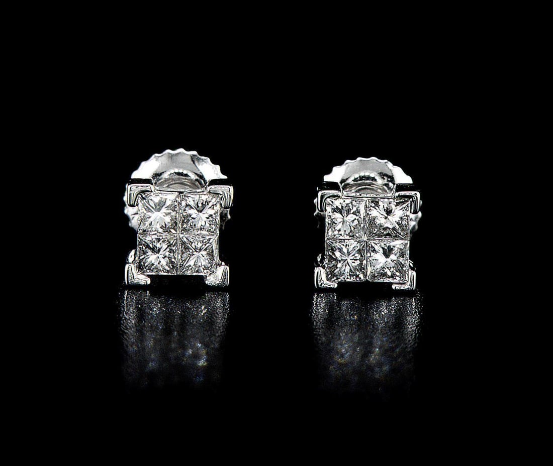 14kt White Gold 0.4ctw Diamond Earrings (1 of 2)